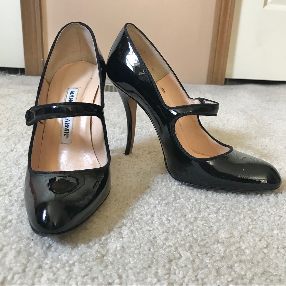 Infamous Manolo Blahnik Mary Janes!